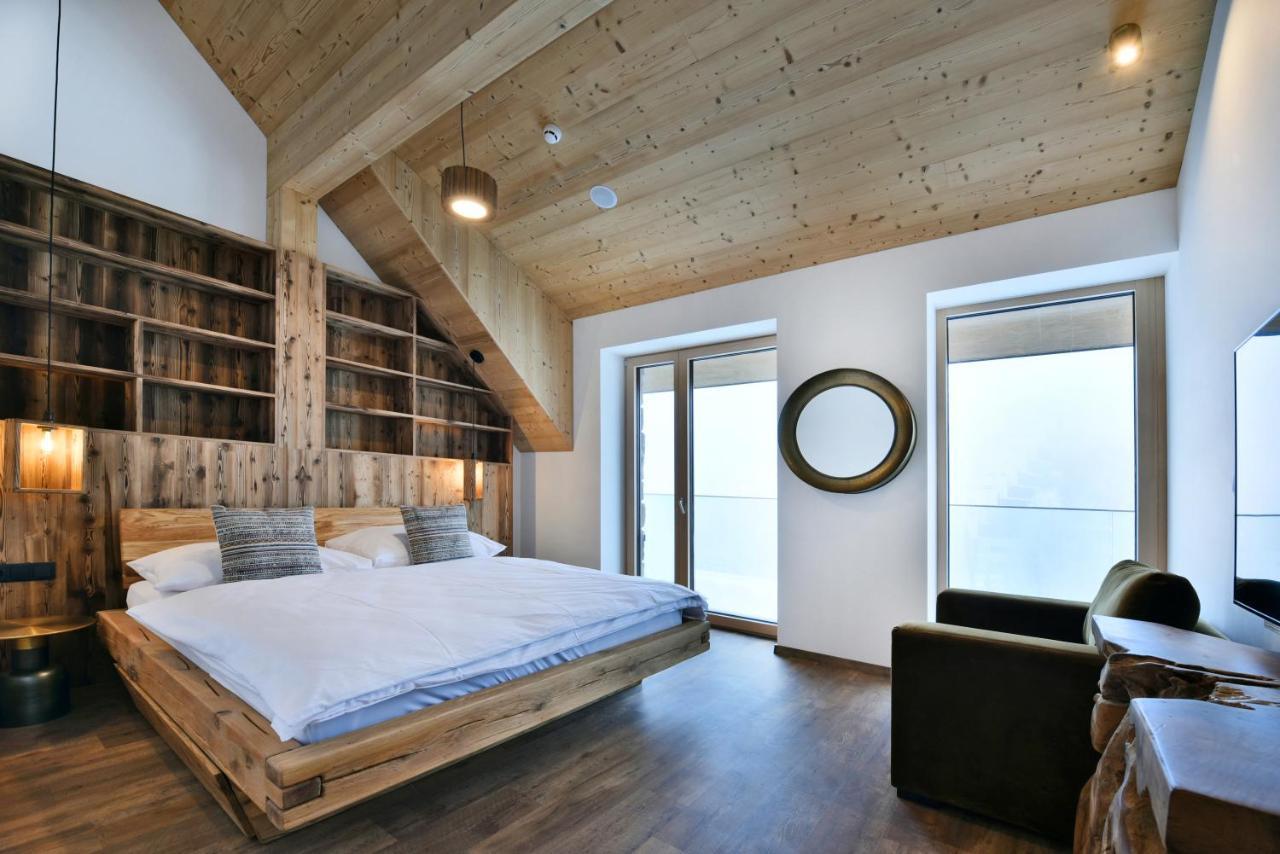 Aplend Hotel Ovruc Strbske Pleso ภายนอก รูปภาพ